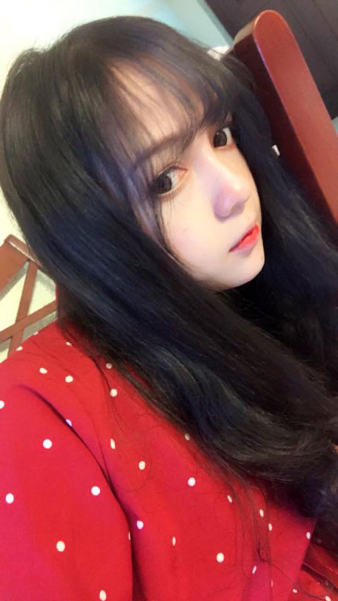 Ngắm dàn thiếu nữ bê tráp xinh như hoa này, ai cũng tự hỏi, có phải Đắk Lắk là vùng đất của mỹ nhân không?